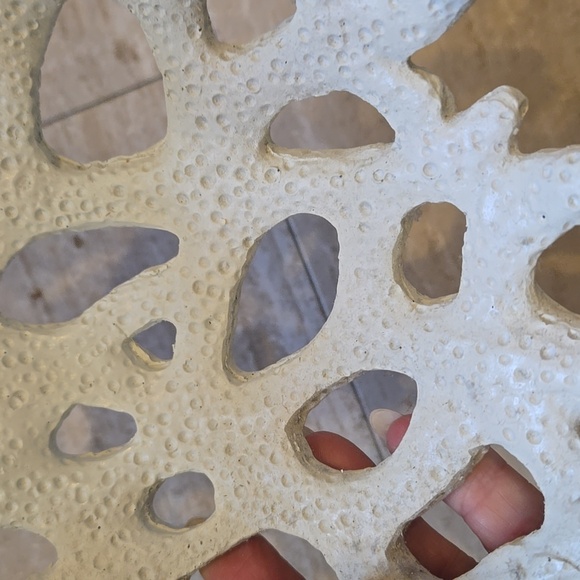 Beautiful Unique Faux Coral Bowl - Picture 2 of 9